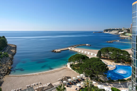 Le Méridien Beach Plaza